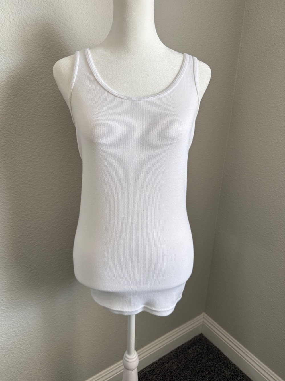 Time and Tru White Ribbed Tank Top